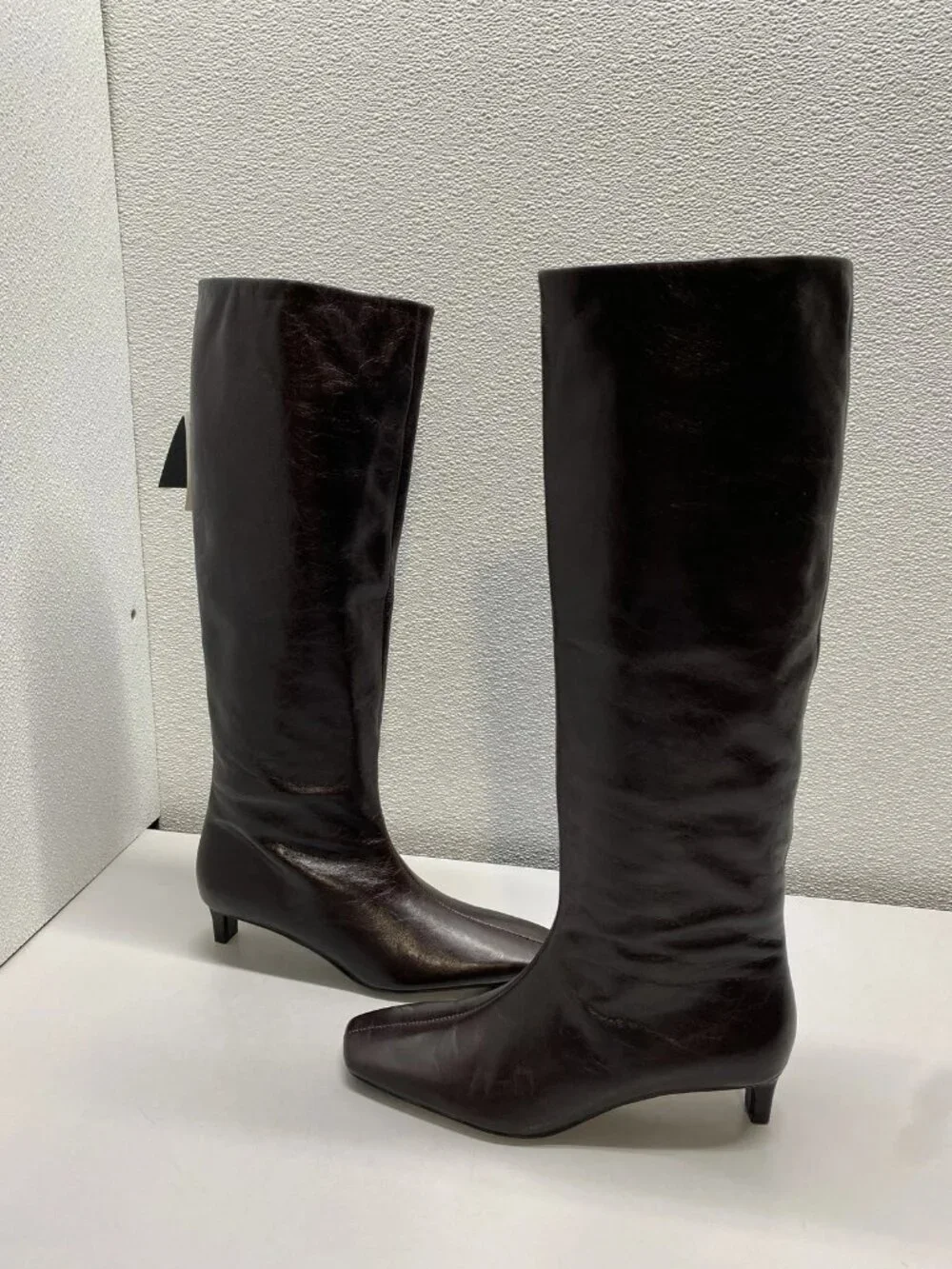 NEW Massimo Dutti Womens Leather Knee High Kitten Heel Square  Boots Size 9 Blac